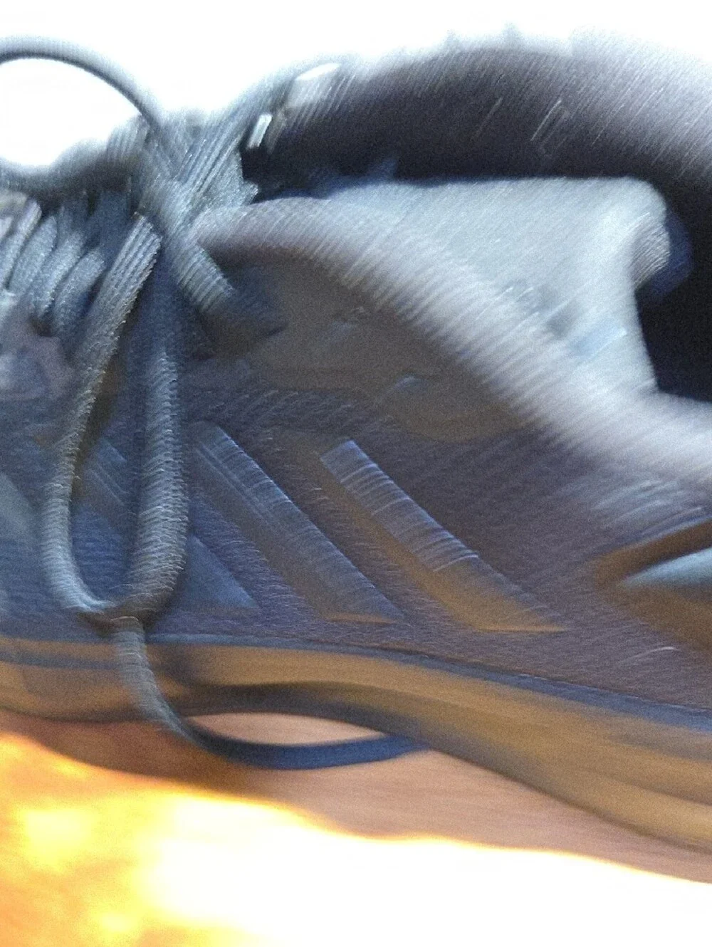adidas Men's All-Black Cushioned Athletic Sneakers Nwb Size 9 1/2